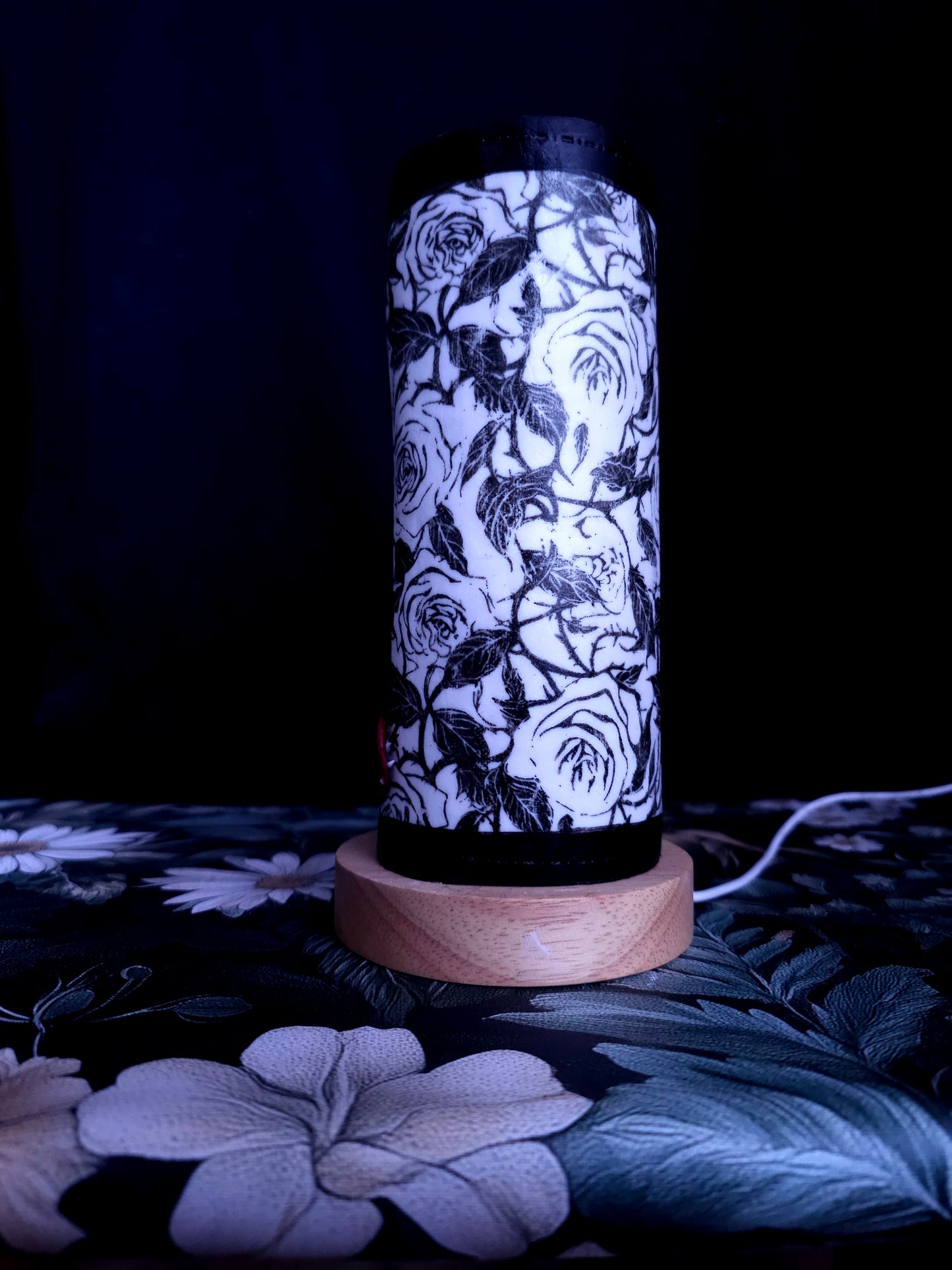 Thorny Rose Translucent Porcelain Lantern